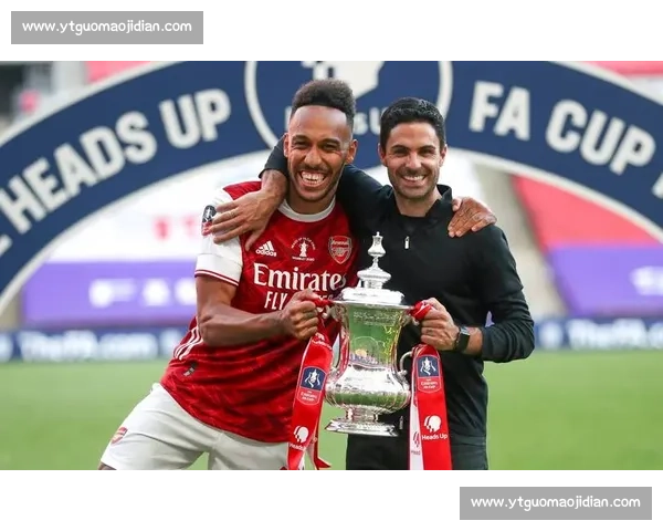 足总杯焦点大战曼联迎战阿森纳豪门碰撞引爆冠军悬念之夜