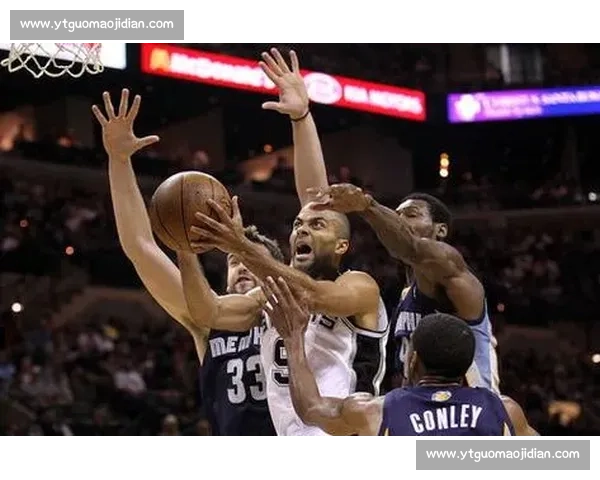 马刺对决热火直播前瞻两队核心碰撞战术走向与胜负关键全面解析